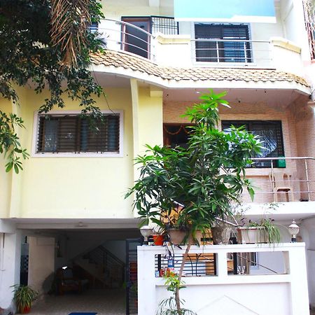 Gangotri Guest House Aurangabad  Bagian luar foto
