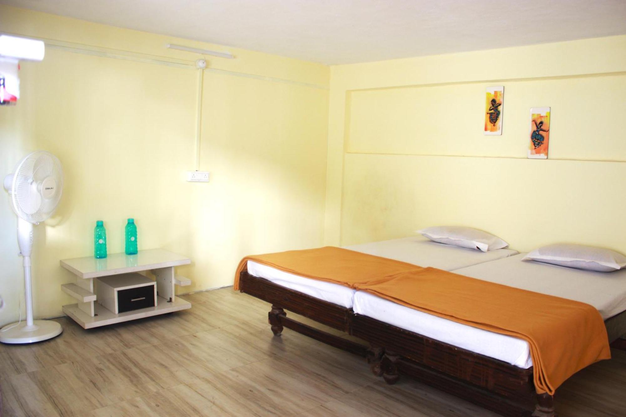 Gangotri Guest House Aurangabad  Bagian luar foto